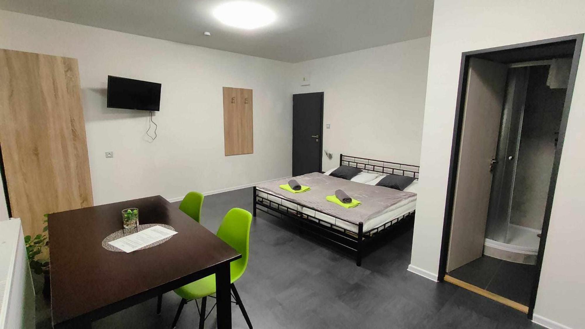 Apartmany U Golfu Jihlava Buitenkant foto